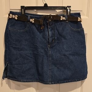 Chic Denim Mini Skirt with Floral Belt